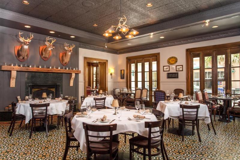 The Lindy Renaissance Charleston Hotel Kültér fotó
